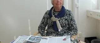 Hon lider med de drabbade i svenskbyn • Föreningen stöttar skolan i Gammalsvenskby • Behöver få fler medlemmar