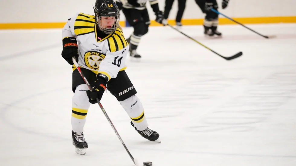 Brynäs Katerina Mrazova stod för hemmalagets andra mål i den andra matchen i finalserien. Arkivbild.
