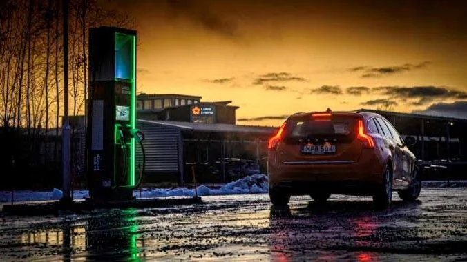 Superladdaren är belägen vid Energigränd på Porsön i Luleå.