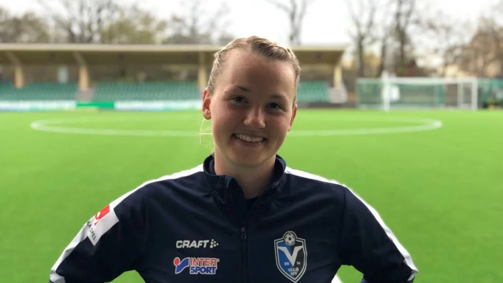 Elin Åkerman var strålande glad efter seger borta mot Hammarby.