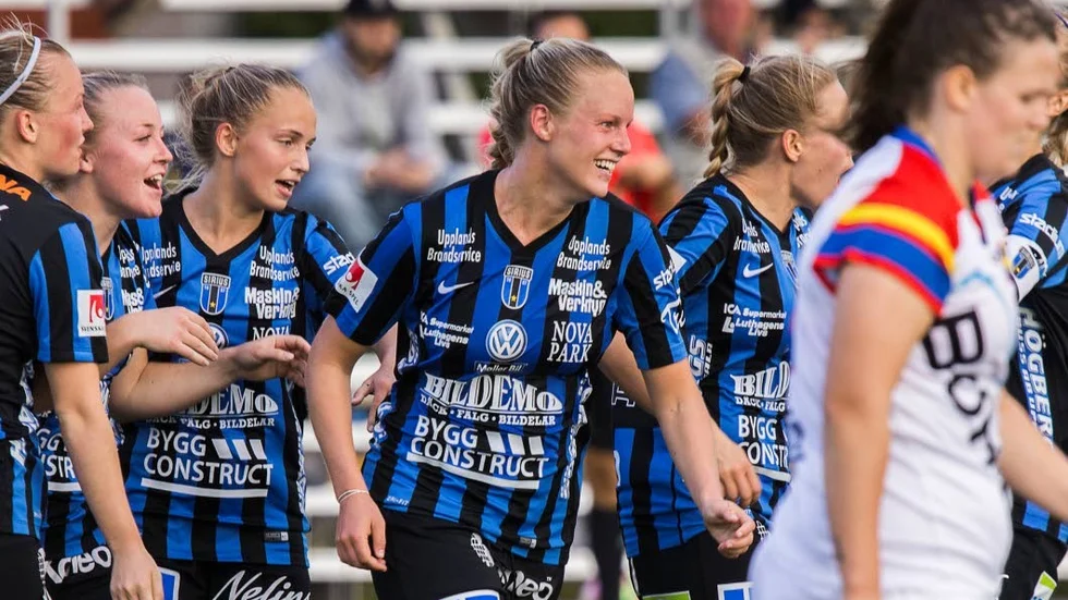 Stannar. Moa Mattsson har förlängt kontraktet.