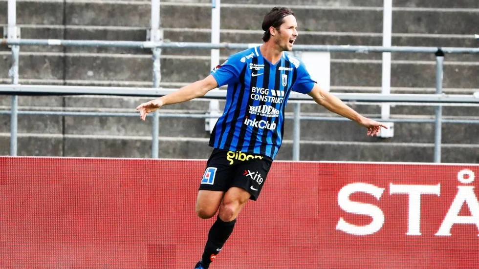 Philip Haglund sänkte IFK Norrköping på Östgötaporten.