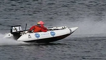 Rolle Sjögren och Roine Sjögren vann i Vårracet i Öregrund.