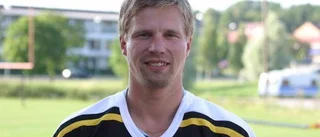 Wings tränare stängs av: Bägaren rann över