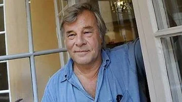 Jan Guillous nya roman innebär ett farväl av Hamilton såväl som av thrillergenren som han anser vara för tätbefolkad av kvinnliga deckarhjältar skapade av svenska deckardrottningar.