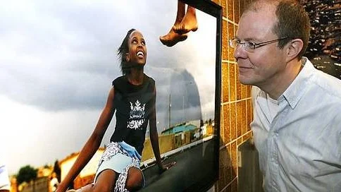 Det finns stora problem i Sydafrika, men man kan ändå mötas i glädjen, säger prästen Erik Berggren.