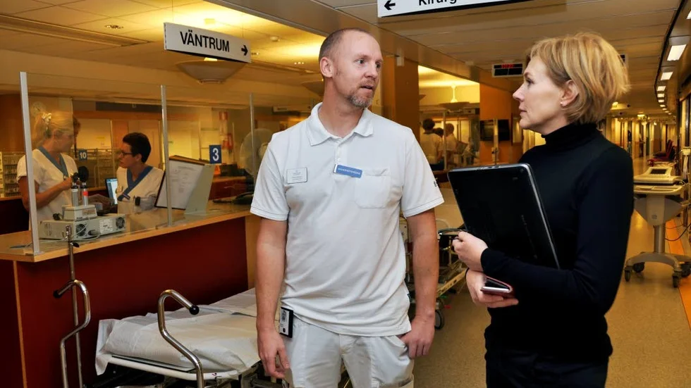 Långsiktigt. Viktor Ekström, avdelningschef på akutmottagningen, och Anette Skoglund, verksamhetschef för akutsjukvård och internmedicin, säger att det är ett långsiktigt arbete att komma till rätta med bristen på sjuksköterskor.