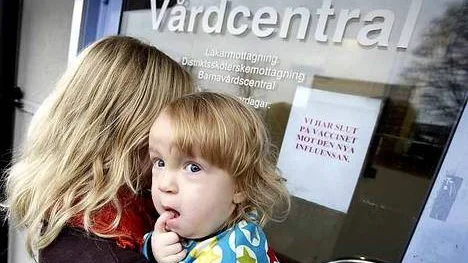På måndagen fanns inget vaccin mot den nya influensan. Men när det kommer en ny leverans ska Doris Hilding 1,5 år vaccinera sig.
