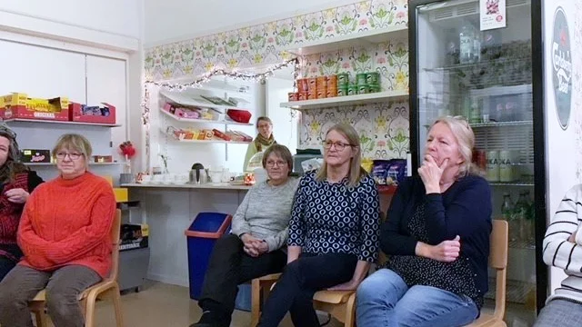Ett par av de som kom till samrådet i Allhuset.