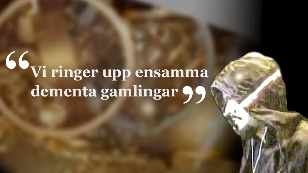 Svindeln av äldre är enligt polisen uppbyggd i en organisation där förövarna har olika roller. Vissa rekryterar nya gärningsmän, andra lurar till sig de äldres bankkort eller omsätter deras pengar.