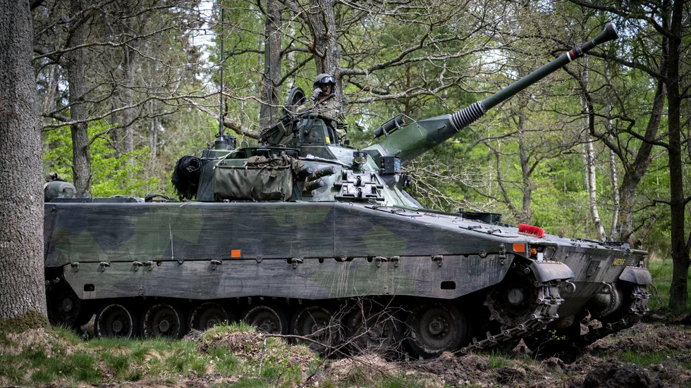 Regeringen planerar att skicka bland annat Stridsfordon 90 till Ukraina. Arkivbild.