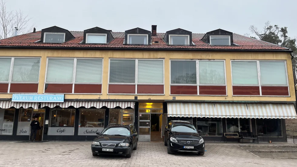 Överums restaurang är till salu.