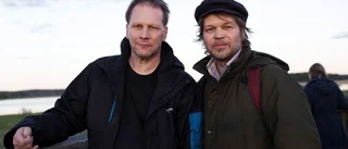 Andäktigt vacker poesi i ord och bild om en fågel