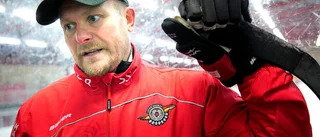 "Nu är det korten på borden"