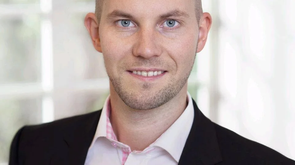 Sakkunnig. Bodensaren Claes Nordmark blir rådgivare åt minister Sven-Erik Bucht.