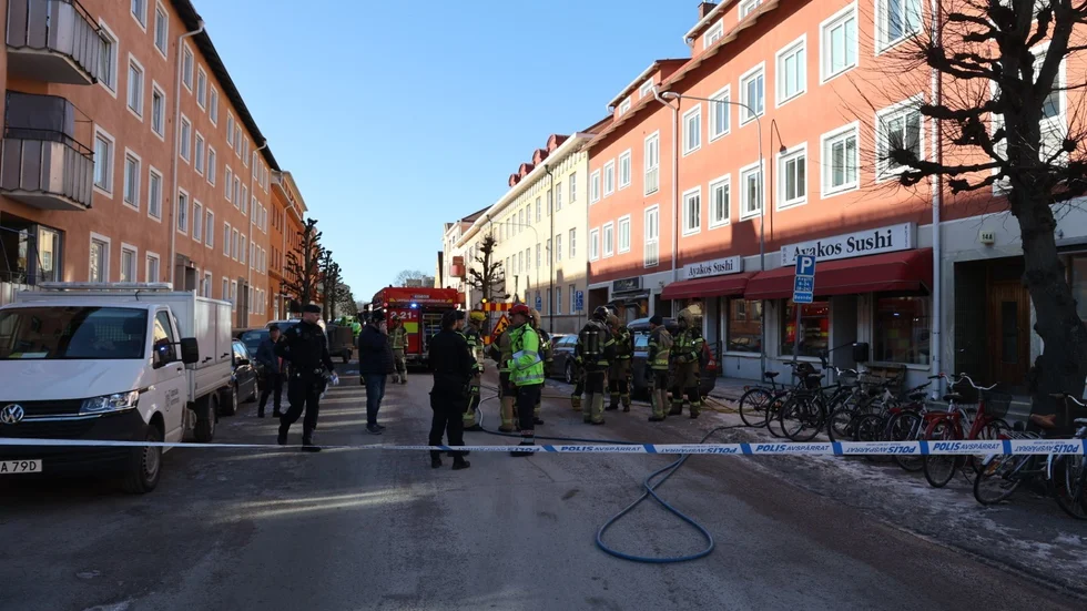 Geijersgatan spärrades av i samband med räddningstjänstens insats.