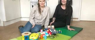 De jobbar med att stärka relationen mellan föräldrar och barn