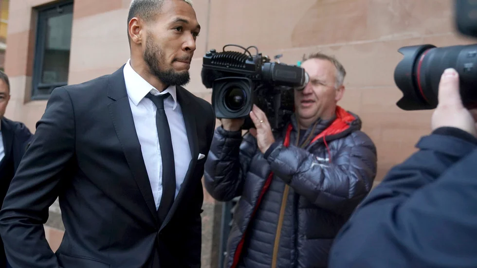 Joelinton döms för att han kört bli alkoholpåverkad.