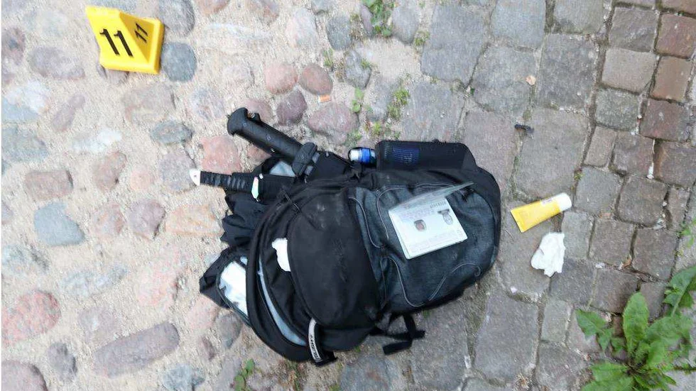 Theodor Engström förvarade sina vapen i en ryggsäck som han bar med sig i Visby under Almedalsveckan.