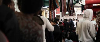 Italien pressas släppa migranter i land