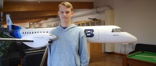 Olle, 17, är Tiktok-ambassadör för utbildningen som ger jobb: "Jag älskar ju flygplan"