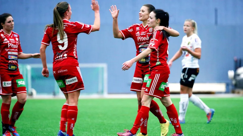 Seger. Piteå slog Umeå med 3–2 i Arcushallen. ”Alltid positivt att vinna”, säger tränaren Stellan Carlsson.