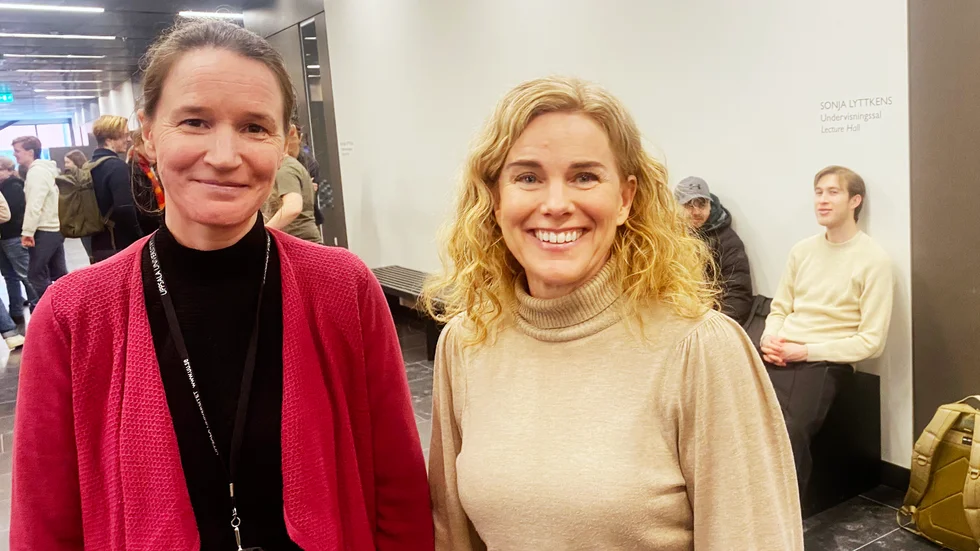 I dag finns flera stora lärosalar uppkallade efter kvinnliga forskarprofiler, som Sonja Lyttkens. Det här gläder Charlotte Platzer Björkman, professor i fasta tillståndets elektronik, och Karin Stensjö, lektor vid Institutionen för kemi. De har arbetat tillsammans länge inom teknik och naturvetenskap för ett mer jämställt universitet.   