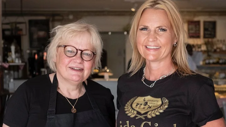 Kerstin Olsson och Hannah Larsson 