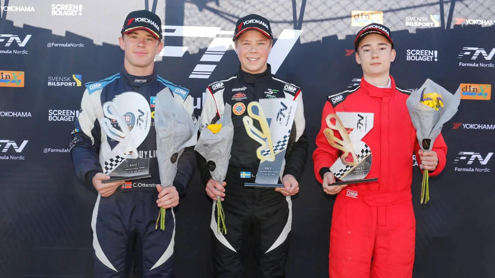 Linus Granfors (mitten) vann helgens samtliga tre race.