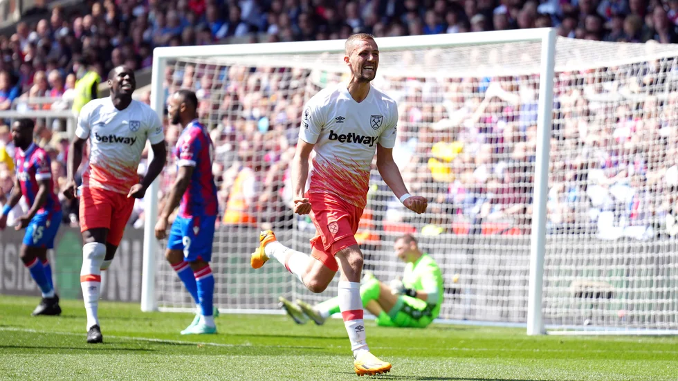 West Hams Tomas Soucek hade en händelserik match.