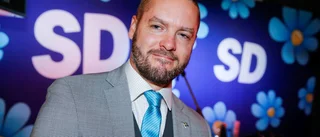 SD-profiler i öppet bråk i talarstolen