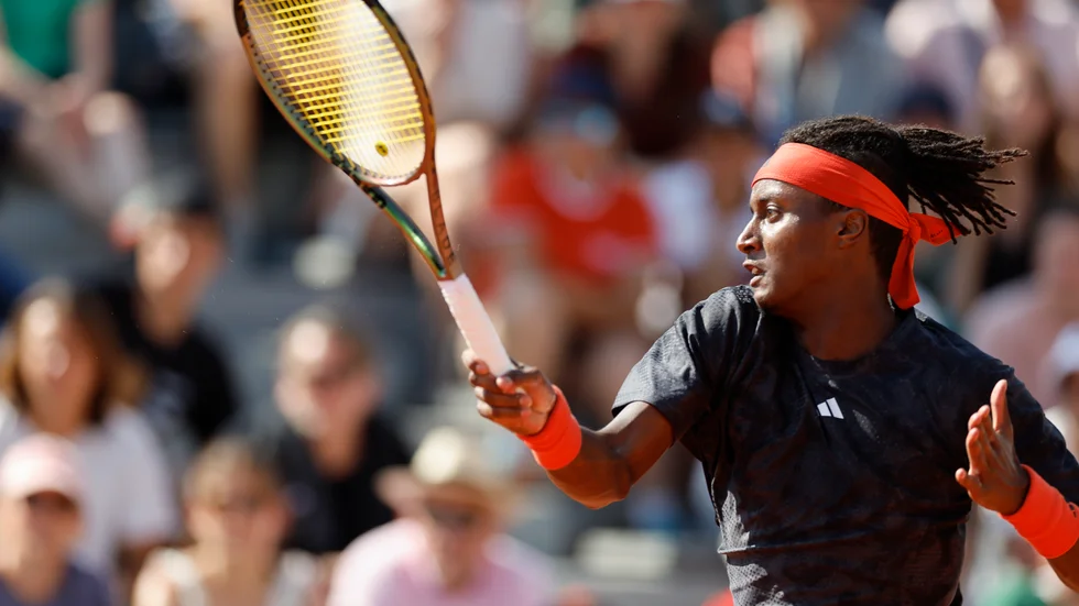 Mikael Ymer straffas efter utbrottet.