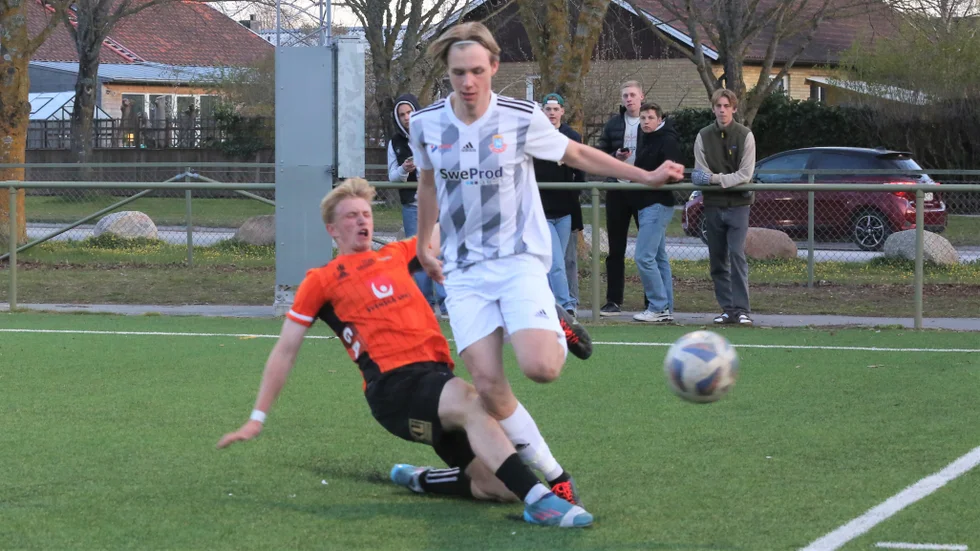 Nyförvärvet Erik Kellström gjorde två mål.