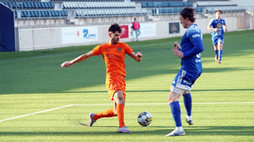 Hemgårdarnas BK och Rojman Ismail har fått en drömstart på division 3-säsongen.