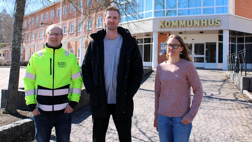 Rörläggaren Fredrik Nelson, massören Philip Wiberg och VA-ingenjören Jennie Karlsson är tre av löparna i ÖSK:s lag i Vårstafetten.