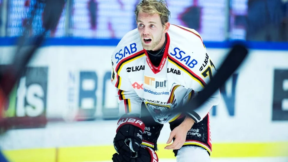 Luleås Patrick Cehlin är fortfarande skadad och vill inte kommentera vad det handlar om.