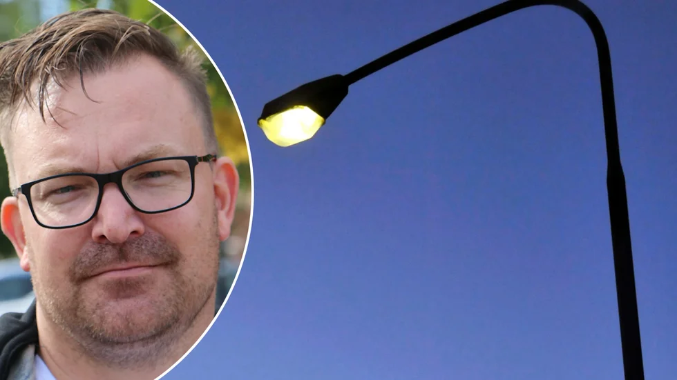 Alexander Henningsson berättar att det pågår ett arbete för att effektivisera gatubelysningen, men det kommer att ta tid att byta ut alla 6 000 ljupunkterna mot energisnåla LED-lampor.