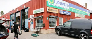Fem anhållna för däckstölden