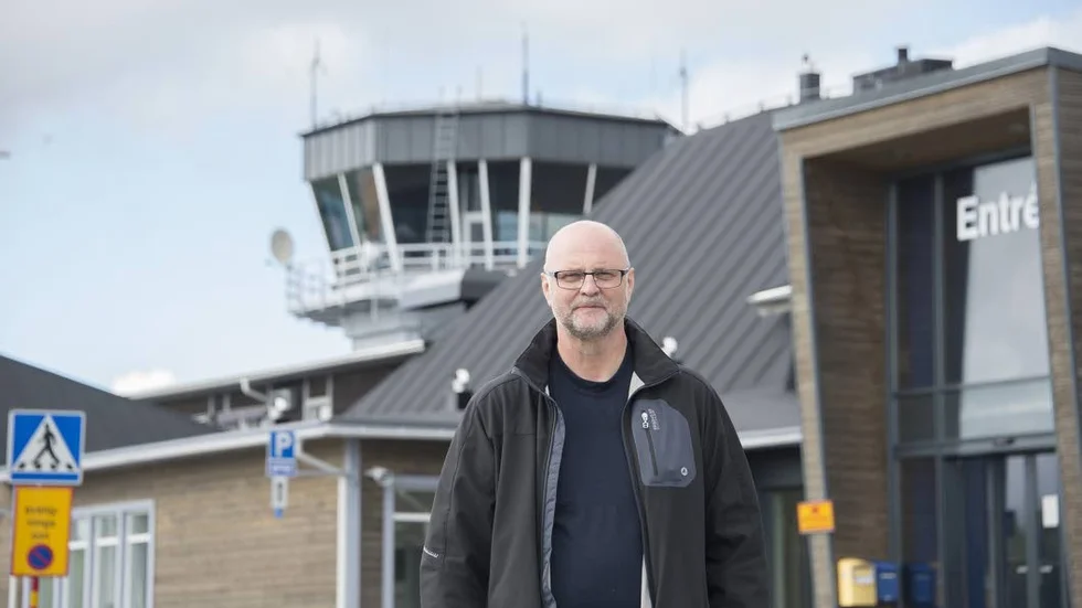 Varmare. Flygplatschefen Ralf Lundberg ser fram emot en stabilare värmeförsörjning, och hoppas att förra vinterns kämpande med en krånglande panna är ett minne blott. (Arkivbild)