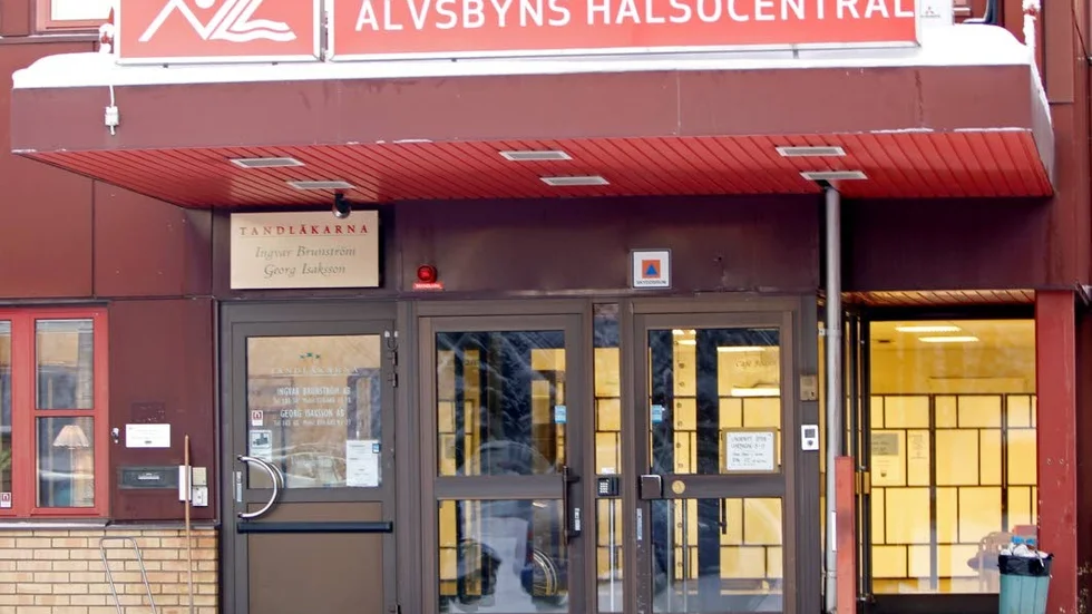 Röntgenutrustningen på Älvsbyns hälsocentral är gammal och utsliten. Men landstinget vill inte köpa någon ny utan hänvisar i stället patienterna till Piteå älvdals sjukhus.