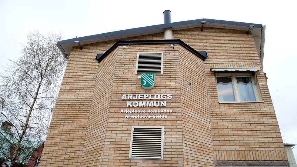 Långsamma. Arjeplogs kommuns byggservicekontor klarar inte av att hålla de lagstadgade handläggnings­tiderna.