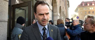 Folkpartiets försvarshyckleri