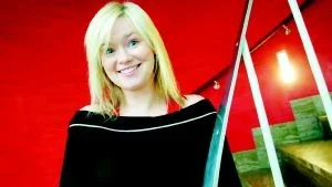 Cecelia Ahern, dotter till Irlands premiärminister, har skrivit boken "PS: Jag älskar dig!", som sålt som smör var den än givits ut. Filmrättigheterna såldes till Warner Brothers innan den ens var publicerad.
FOTO: JONAS EKSTRÖMER/PRESSENS BILD