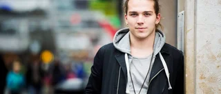 Ludvig sjunger för sin mamma