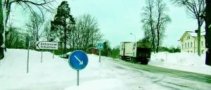 58 ton långtradarekipage gled  
i väg utan chaufför i Ankarsrum
