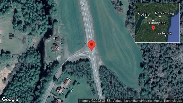 Lastbil stillastående på väg 23