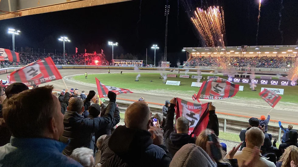 Första finalmatchen och en efterlängtad 5-1 för Smederna.