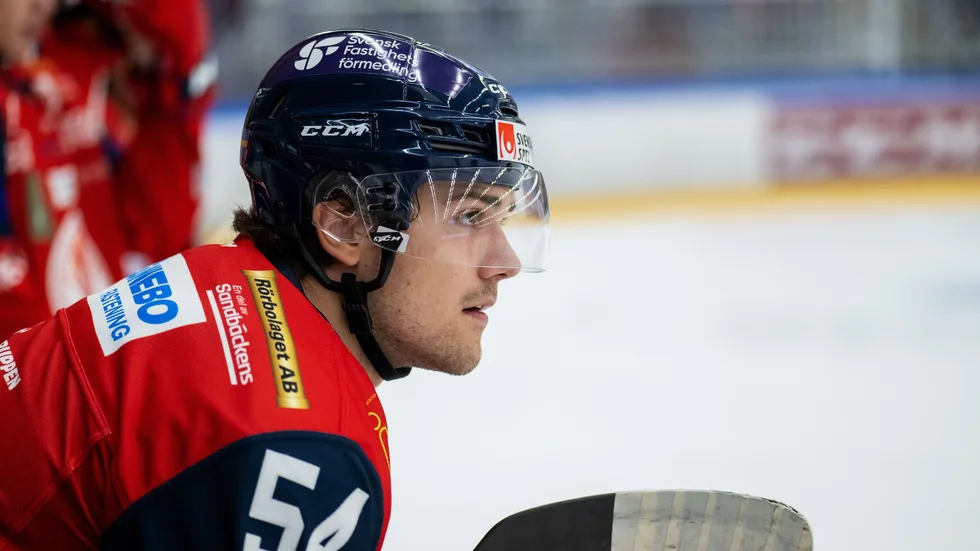 Efter en tung tid i Västervik ser Hannes Lindström fram emot att återigen spela med Hudiksvall.