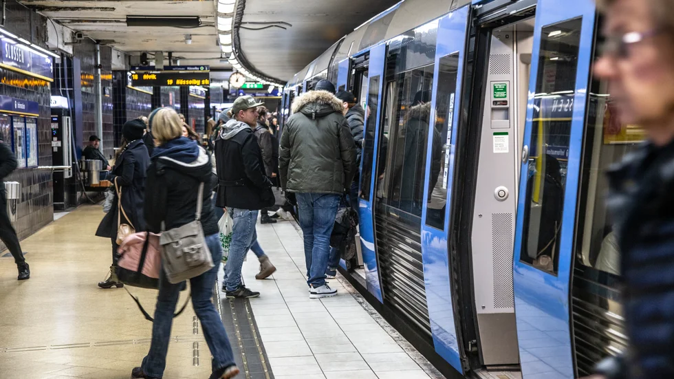 En reklambild i tunnelbanan har rört upp känslor på sociala medier. Arkivbild.