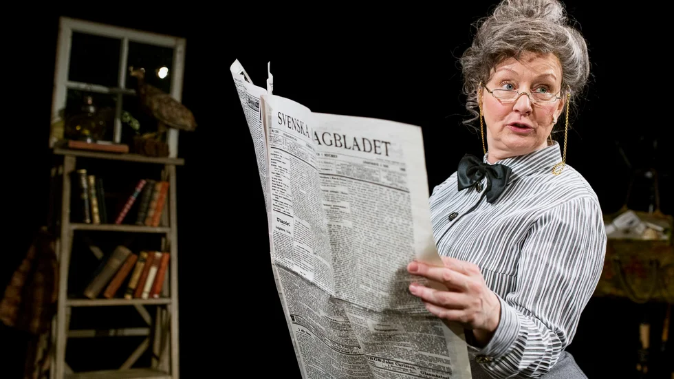 Aktuell. Margareta Niss berättar och gestaltar Selma Lagerlöfs liv i föreställningen Selma. Foto: Patrick Degerman.